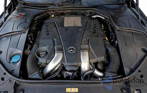 2017 Mercedes-Benz S Mercedes-Maybach S550 4Matic из США, поврежденный, VIN WDDUX8FB4HA334046